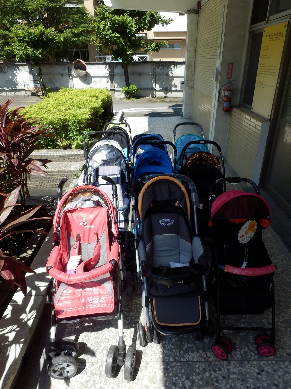 經濟部標準檢驗局公布市售「手推嬰幼兒車」檢驗結果